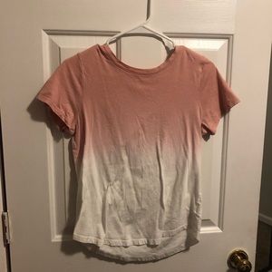 old navy t-shirt
